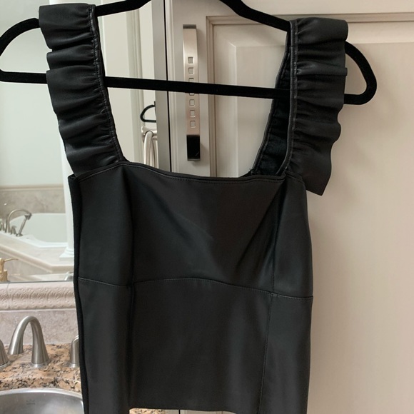 COPY - Zara top - Picture 1 of 1